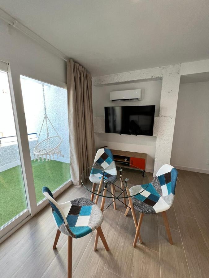 Apartamentos Buganvilla Roquetas De Mar Eksteriør bilde